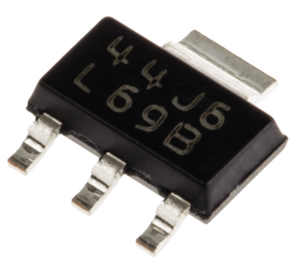 Texas Instruments, Voltage Regulator 26V SOT-223 4-Pin