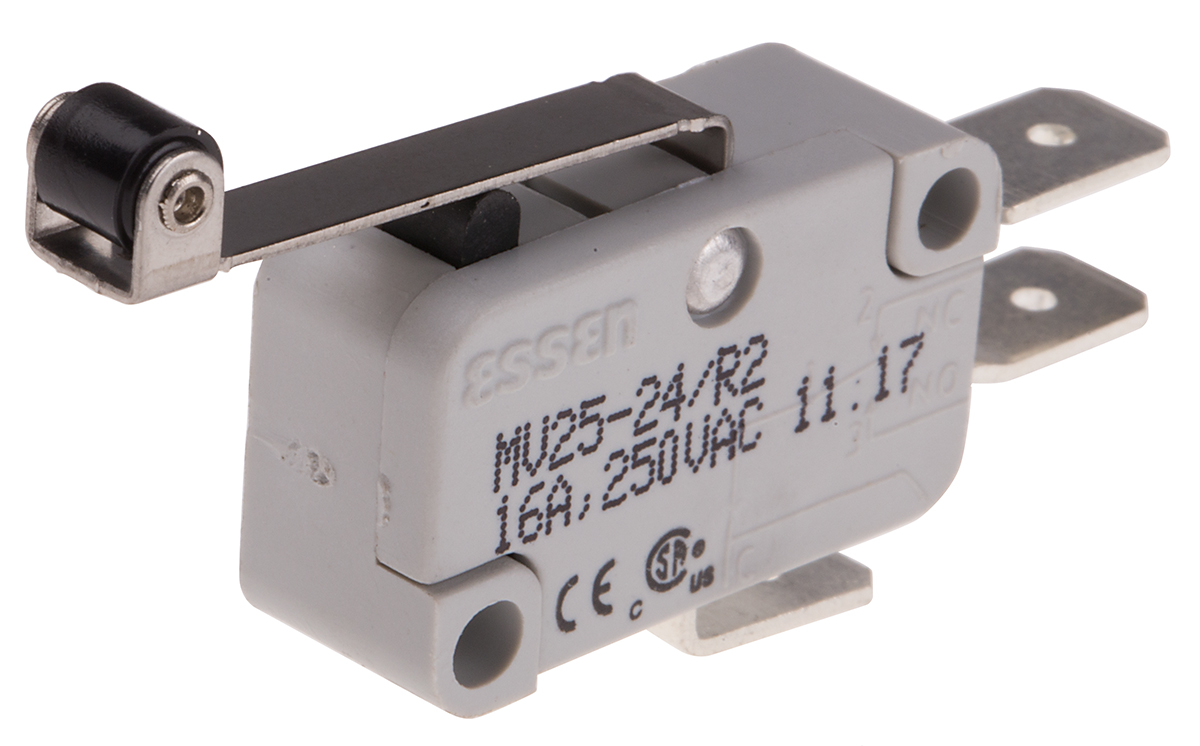 RS PRO Long Roller Lever Micro Switch, Quick Connect Terminal, 16 A @ 250 V ac, SP-DT