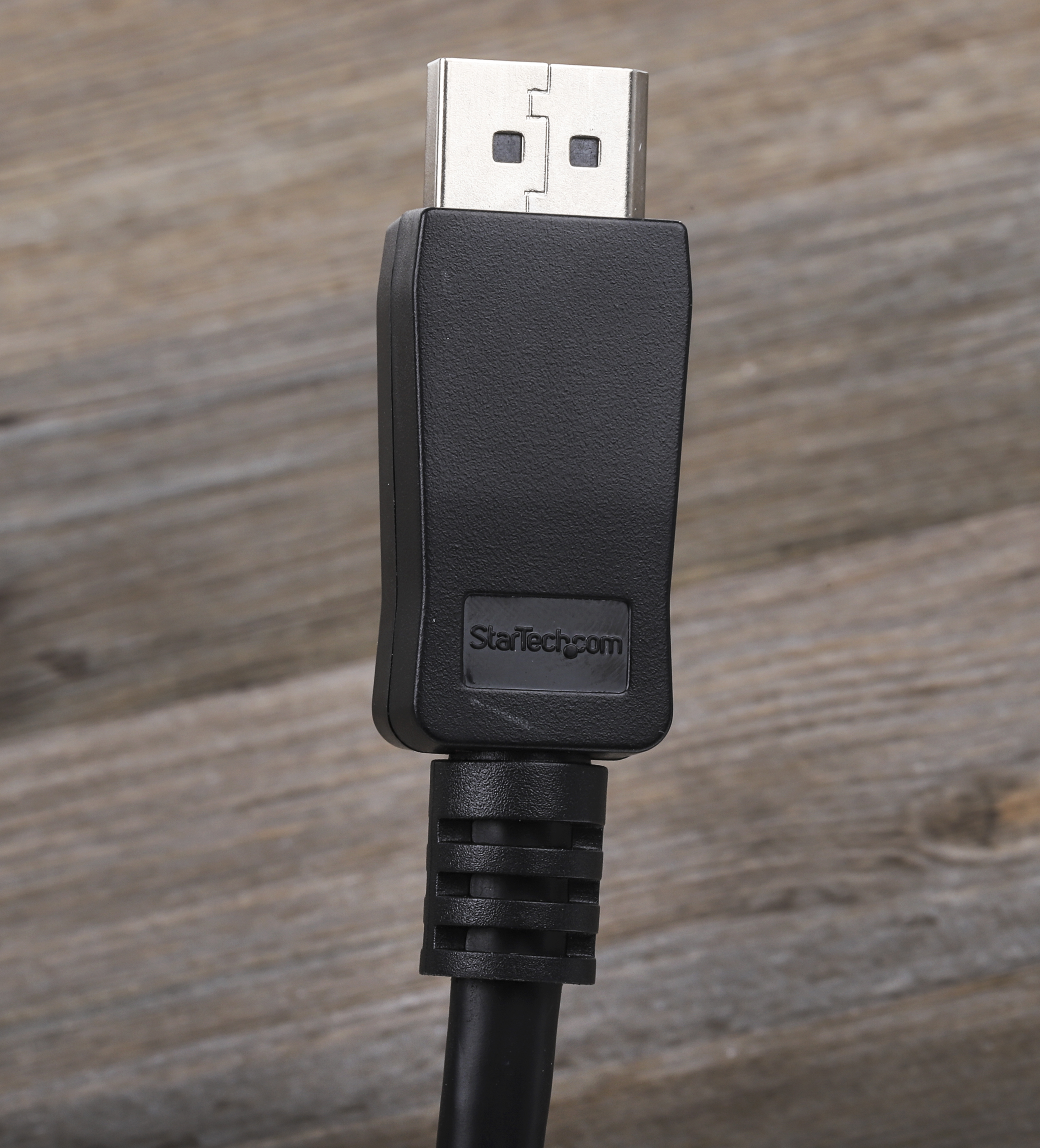 StarTech.com Male DisplayPort to Female DisplayPort, PVC  Cable, 4K @ 60 Hz, 1m