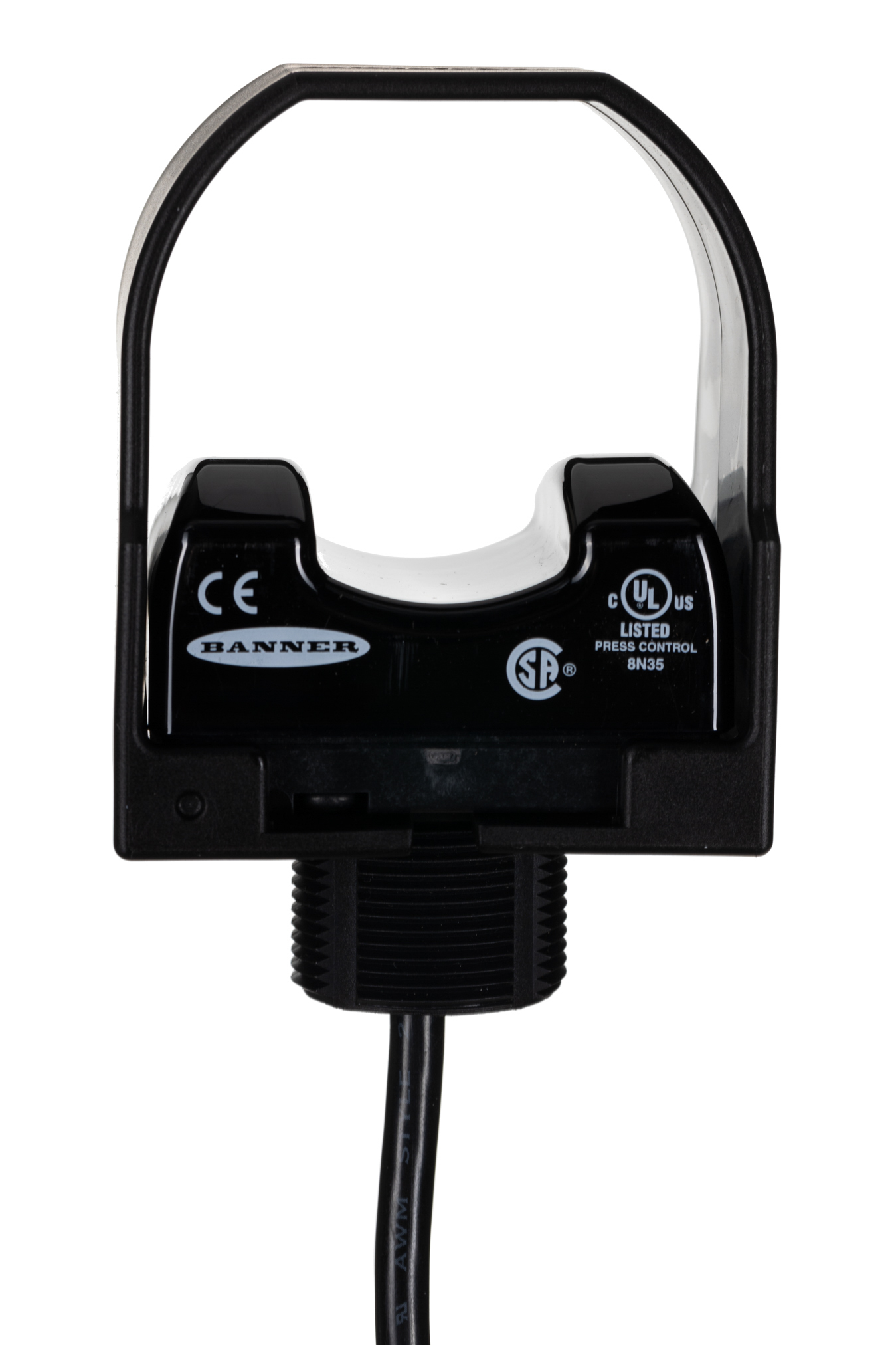 Banner OTB Series Illuminated Push Button, Momentary, Panel Mount, 30V dc, IP66