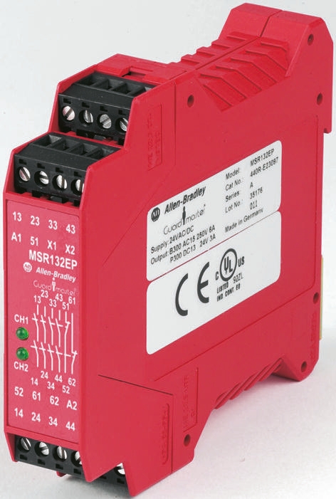 Allen Bradley Guardmaster 440-R Series Input/Output Module, 1 Inputs, 6 Outputs, 24 V dc, 4NO/2NC