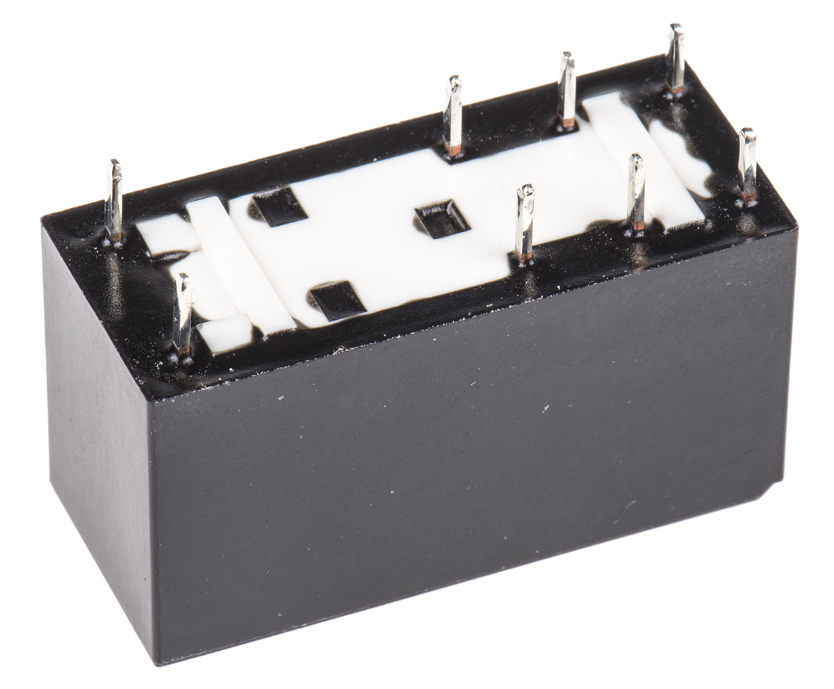 Omron PCB Mount Power Relay, 24V dc Coil, 8A Switching Current, DPDT