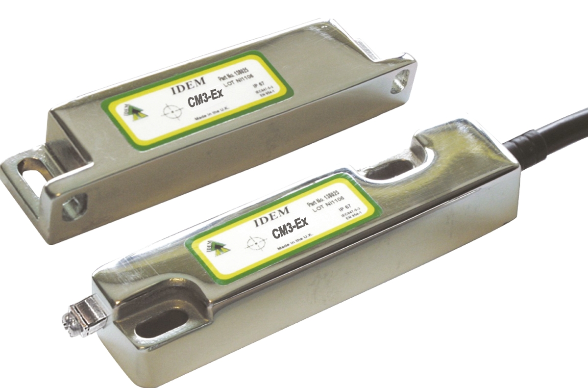 IDEM CM3-Ex Series Magnetic Non-Contact Safety Switch, 250V ac/dc, 316 Stainless Steel Housing, 2NC, 10m Cable