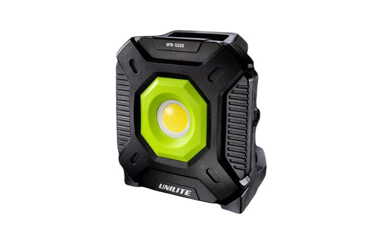 Unilite Rechargeable LED Work Light, 5300 lumens, USB Plug, 20 V, IP65