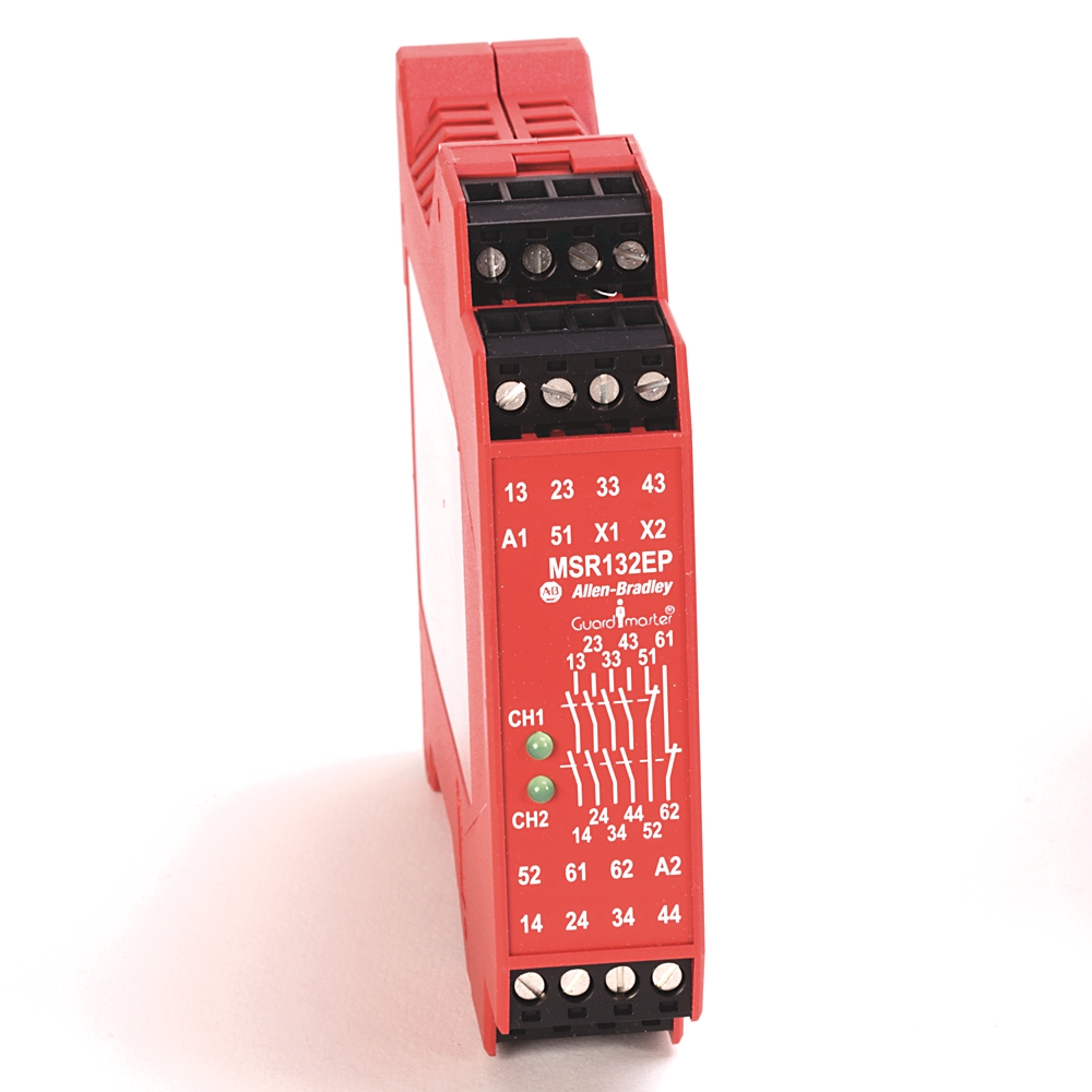 Allen Bradley Guardmaster 440-R Series Input/Output Module, 1 Inputs, 6 Outputs, 24 V dc, 4NO/2NC