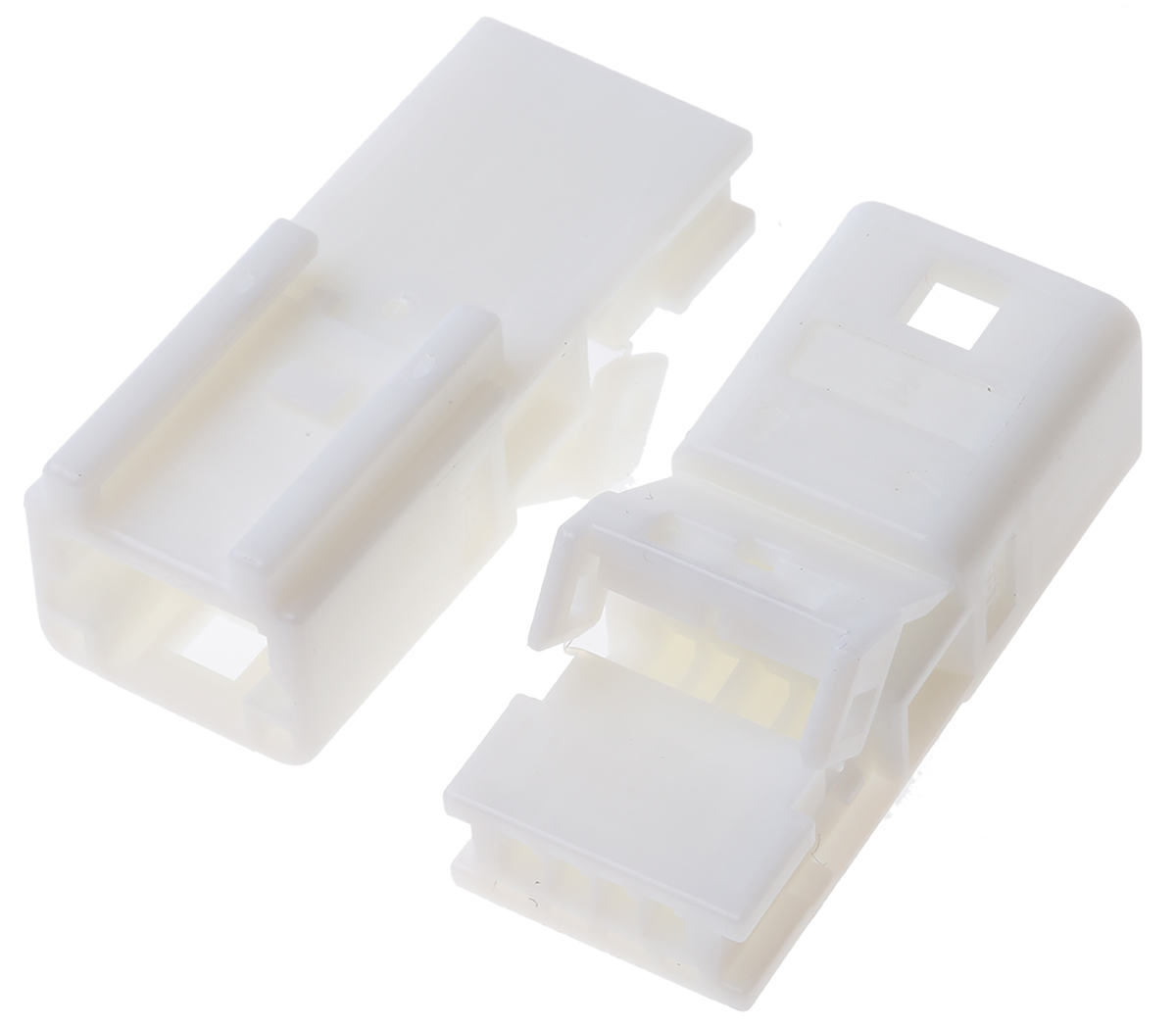 TE Connectivity, TH 025 Automotive Connector Socket Natural Panel Mount 4 Way, Crimp Termination 1612035-1