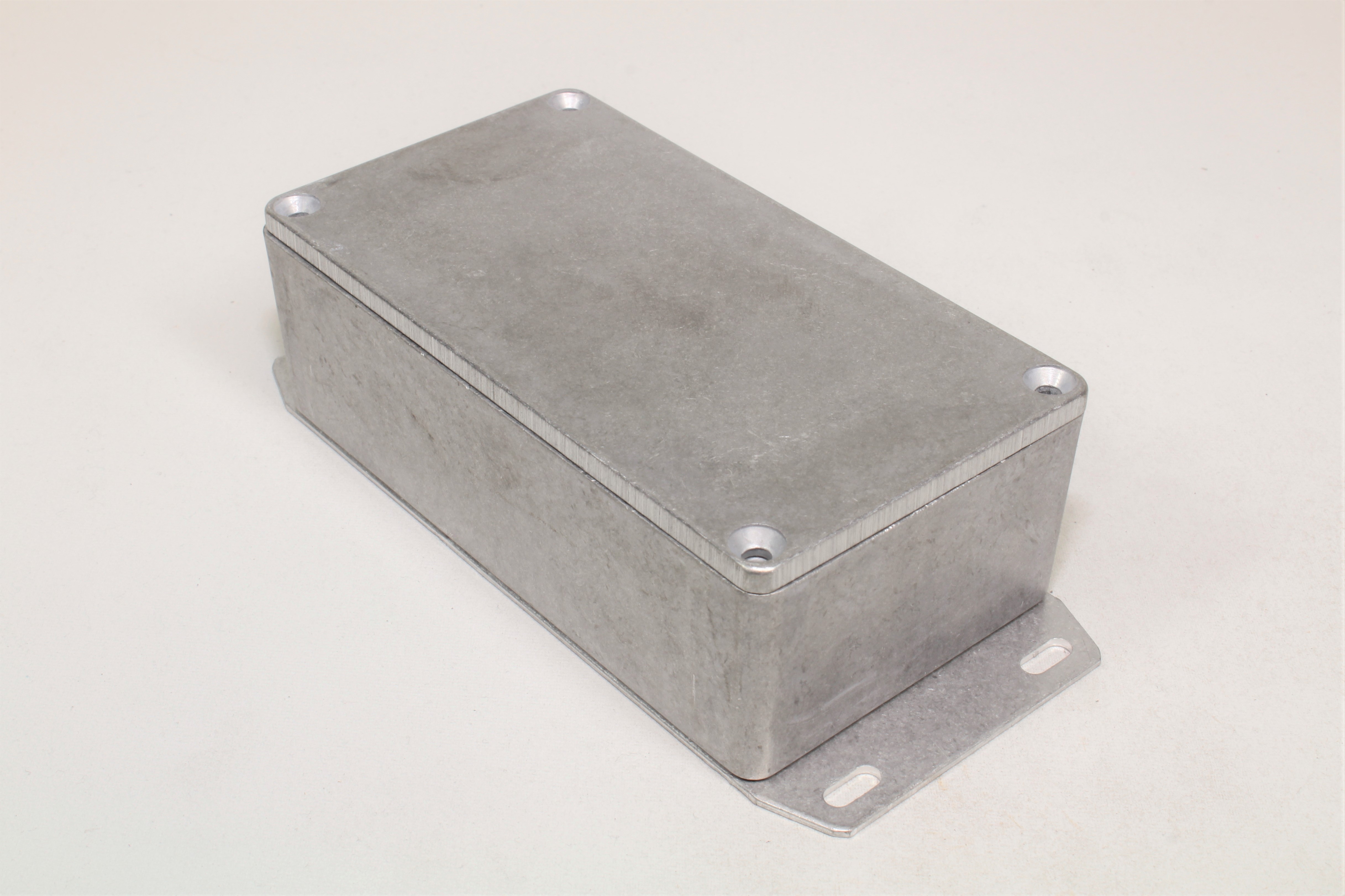 Hammond 1590-RIBBED Series Die Cast Aluminium Alloy Enclosure, IP54, Flanged, 121 x 66 x 36mm