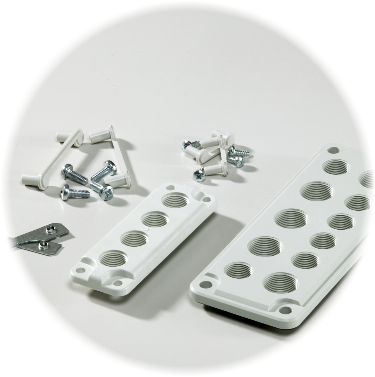 Fibox Structural System Cable Management 62mm Internal Width 193mm Internal Height, 216mm L