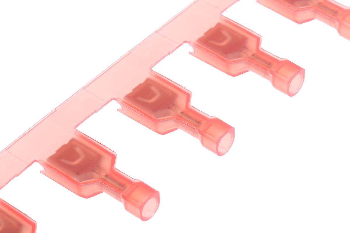 TE Connectivity Ultra-Fast .250 Red Insulated Female Spade Connector, Receptacle, 6.35 x 0.81mm Tab Size, 0.3mm² to