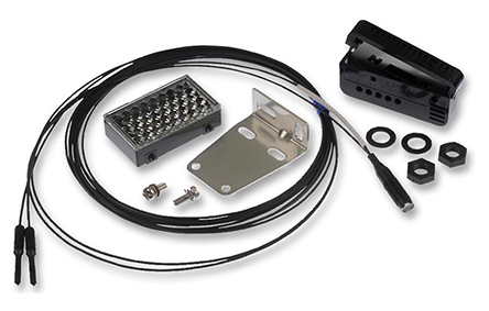 Omron Glass Fibre Optic Sensor 10 → 250 mm, 10 → 370 mm, NPN, PNP Output, IP67