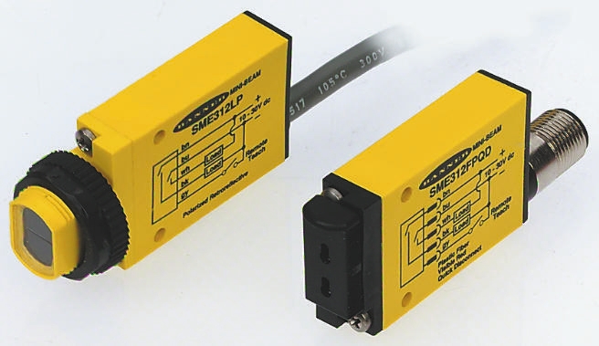Banner Diffuse Photoelectric Sensor, Block Sensor, 130 mm Detection Range