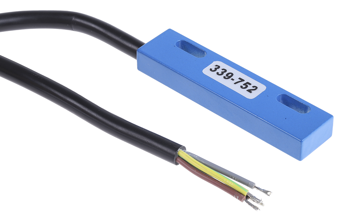 RS PRO Rectangular Proximity Switch, CO, 400V, 2A