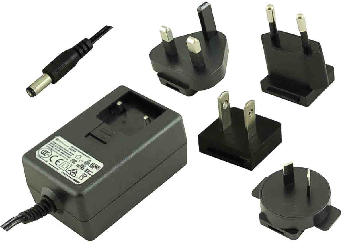 RS PRO 18W Plug-In AC/DC Adapter 24V dc Output, 750mA Output