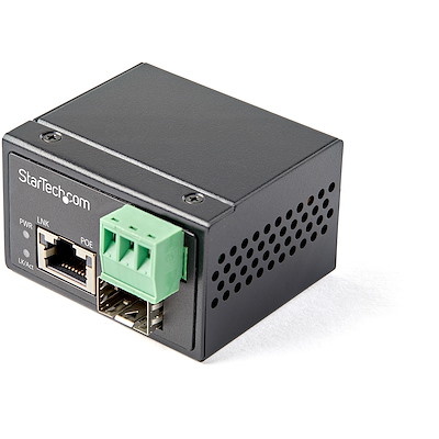 StarTech.com RJ45 Ethernet Media Converter, 10/100/1000Mbit/s