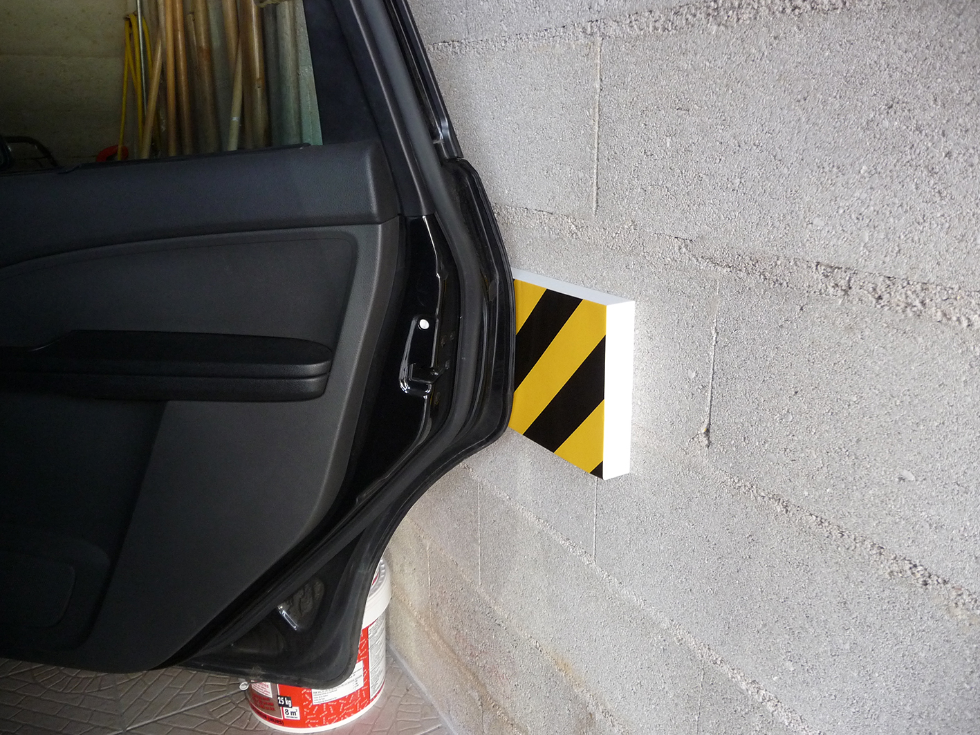 Viso Black, Yellow Wall Protector 350mm x 80mm