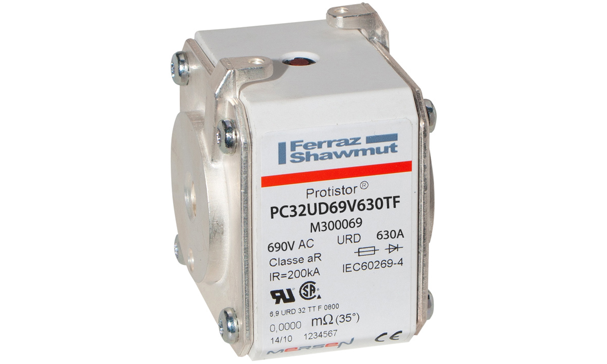 Mersen 630A size 32 FF Square Body Fuse, aR, 700V