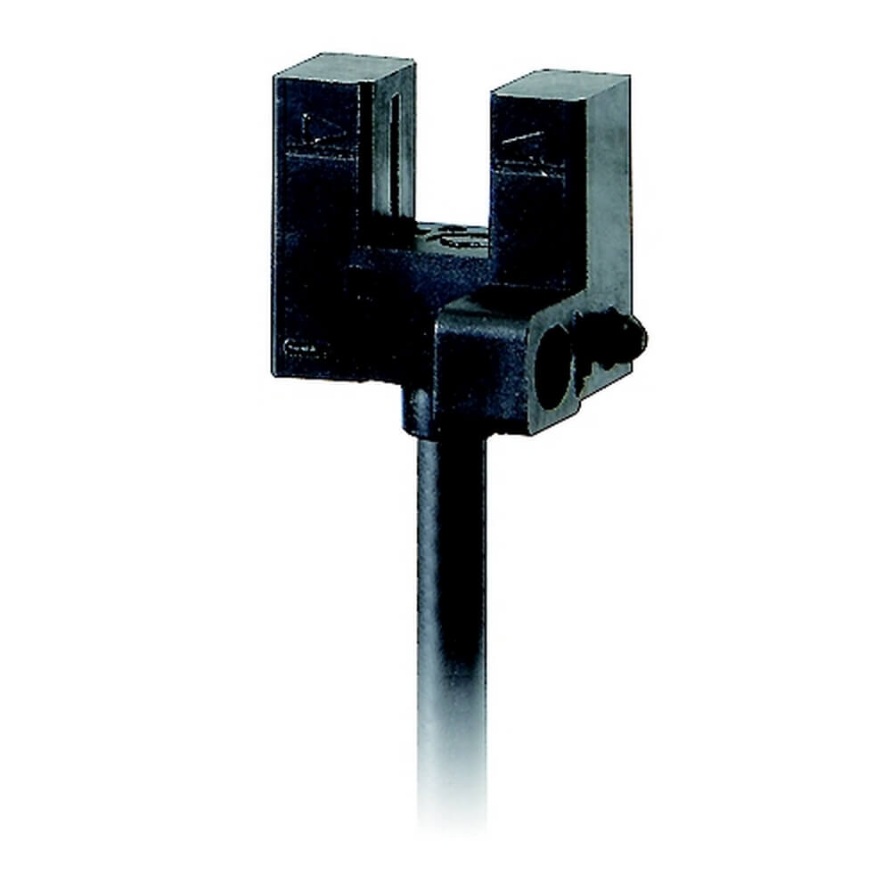 Omron Through Beam Photoelectric Sensor, Compact Sensor, 5 mm Detection Range