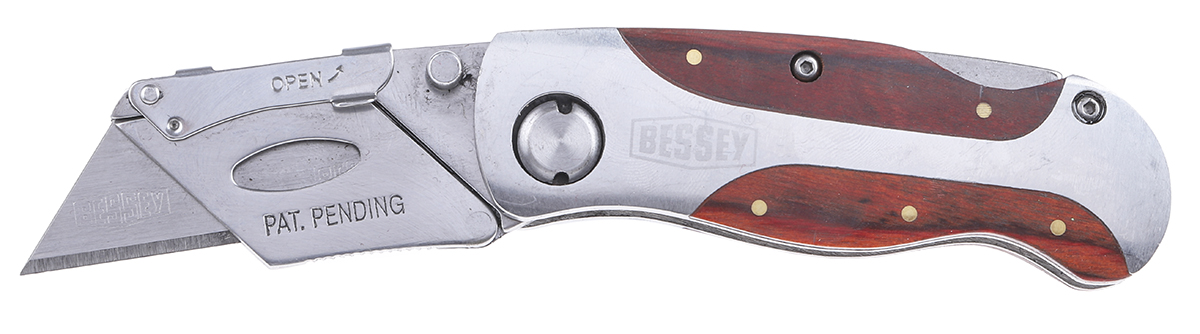 Bessey Straight Folding Knife