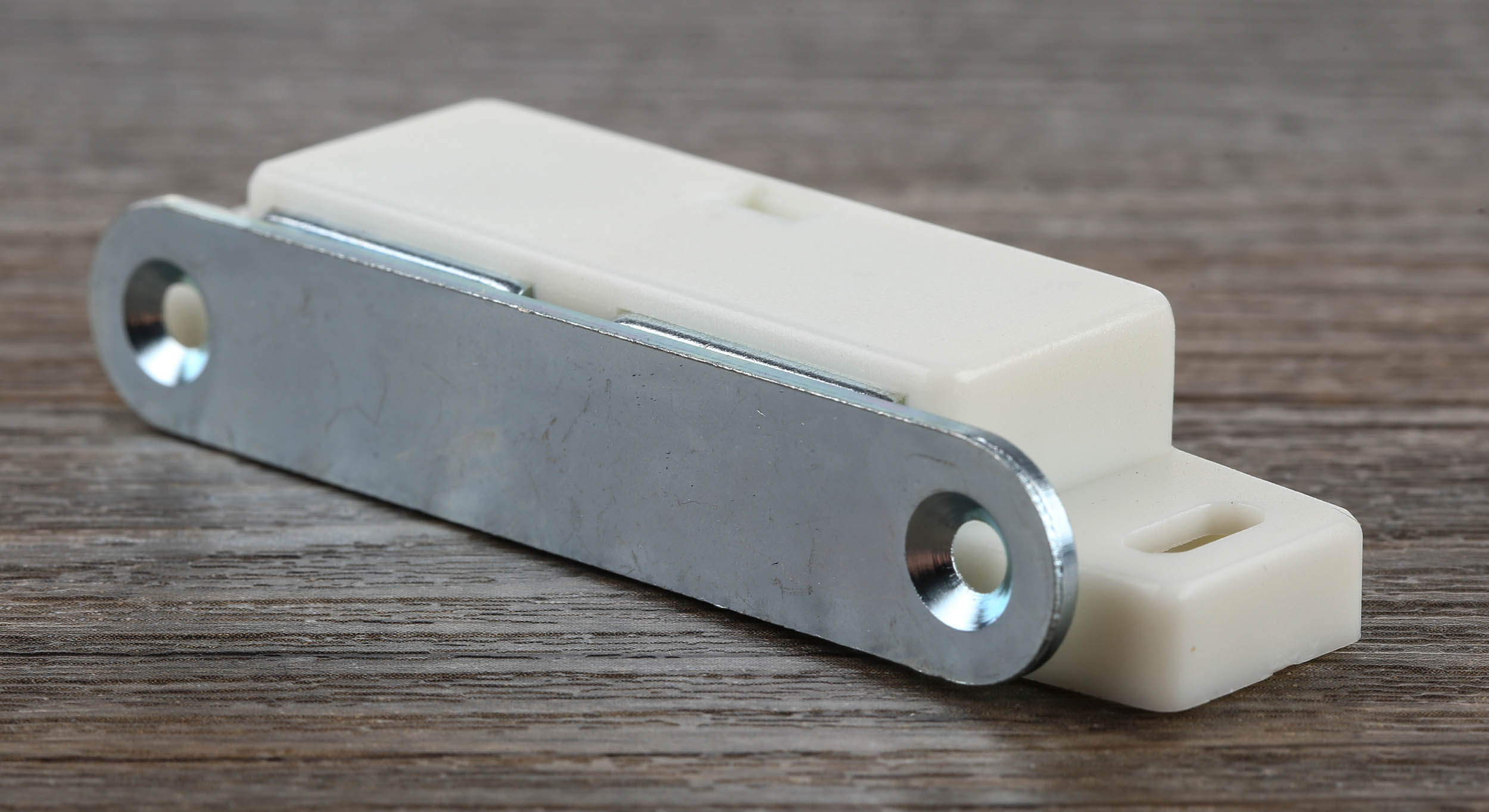 RS PRO Smooth Plastic, Steel Magnetic Catch