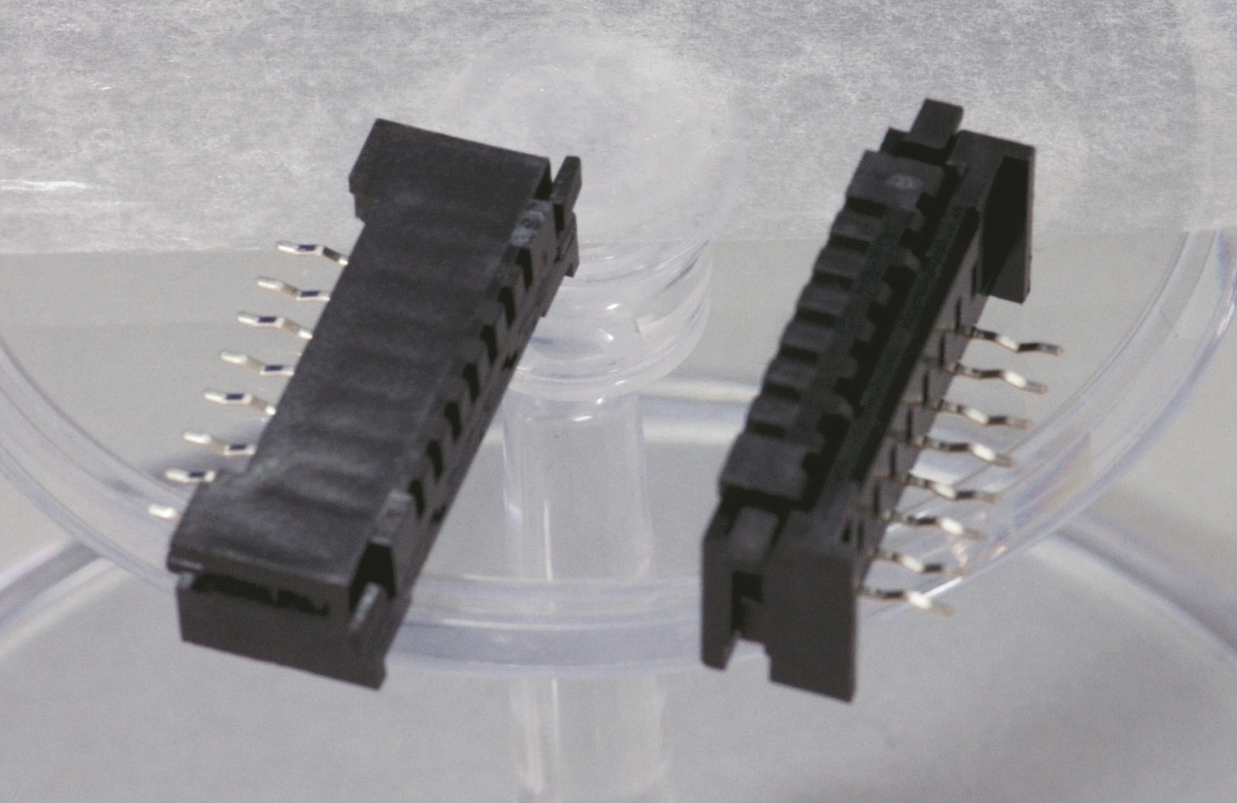 JST 2.54mm Pitch 8 Way Right Angle Female FPC Connector, ZIF Top and Bottom contact
