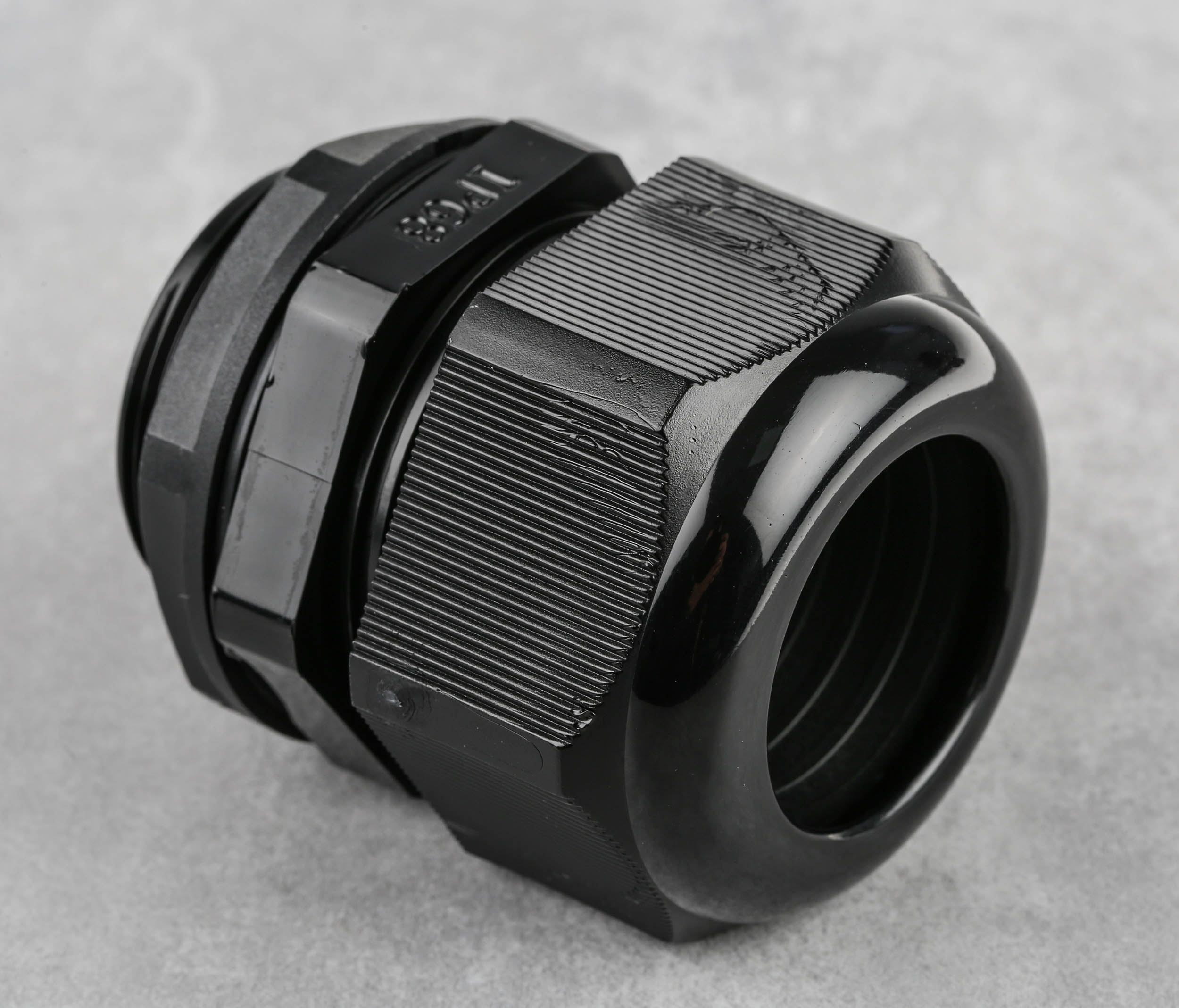 RS PRO Black Nylon Cable Gland, M40 Thread, 22mm min., 32mm max., IP68