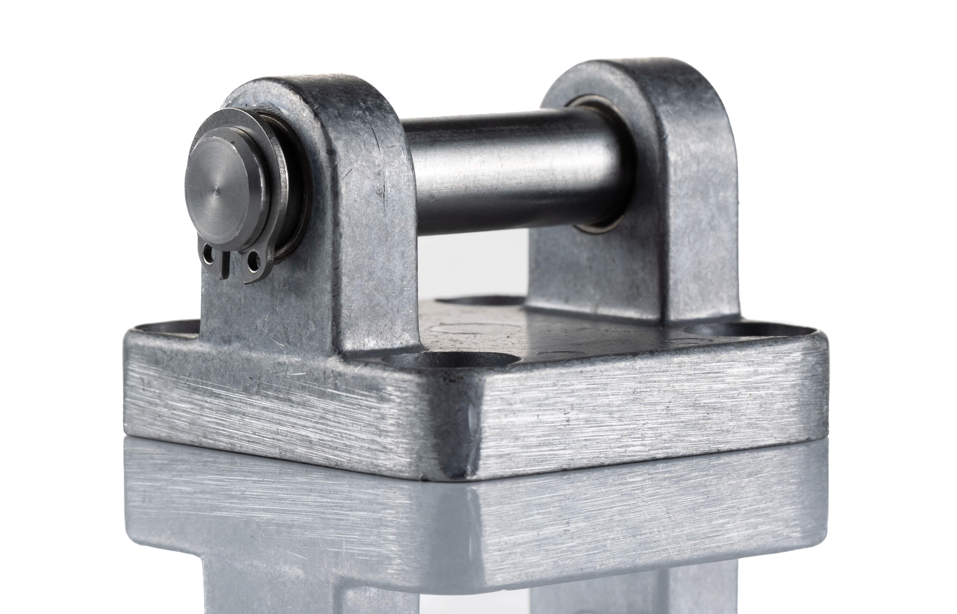 Norgren Rear Hinge QA/8032/24, To Fit 32mm Bore Size