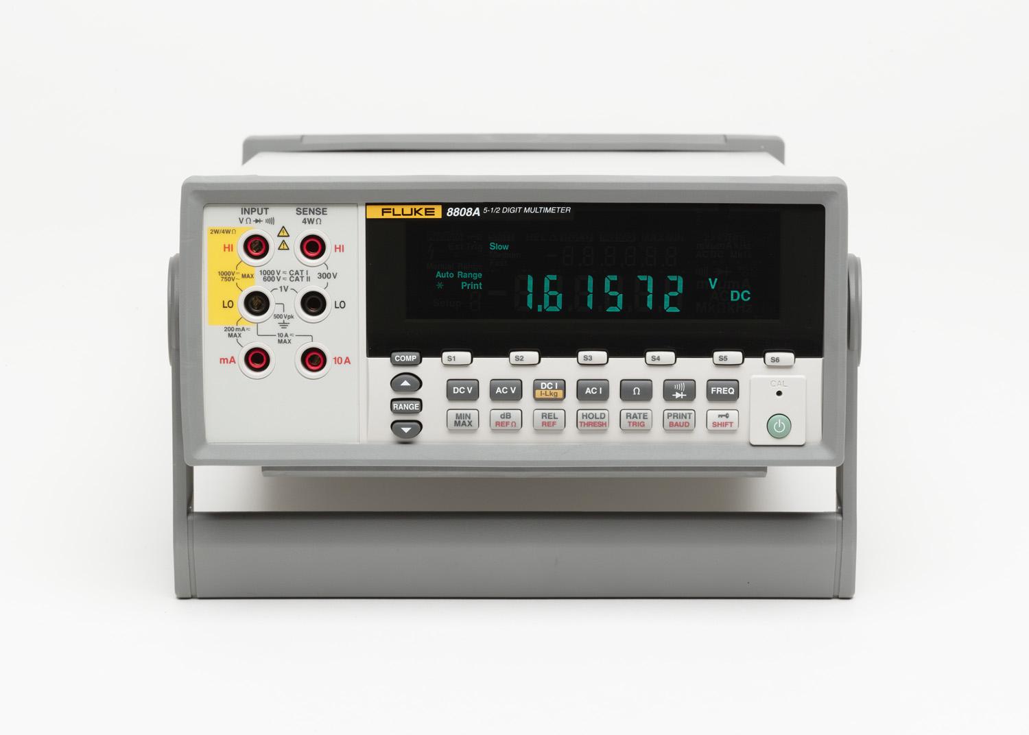 Fluke calibration 8808A/TL 240V Bench Digital Multimeter, True RMS, 10A ac Max, 10A dc Max, 1000V ac Max - RS Calibrated