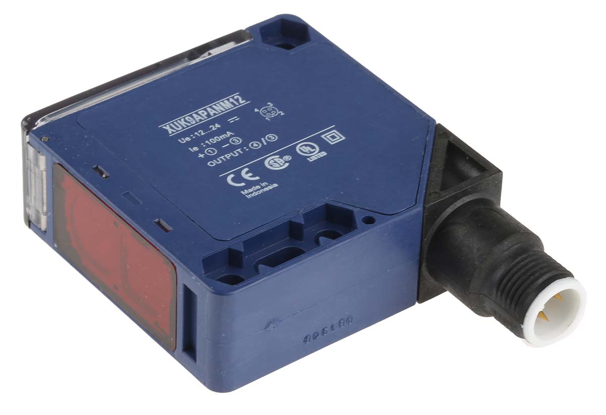 Telemecanique Sensors Retroreflective Photoelectric Sensor, Compact Sensor, 5 m Detection Range