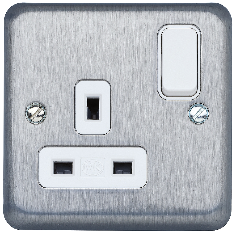 MK Electric Albay Plus 1 Gang Plug Socket, 13A, Type G - British