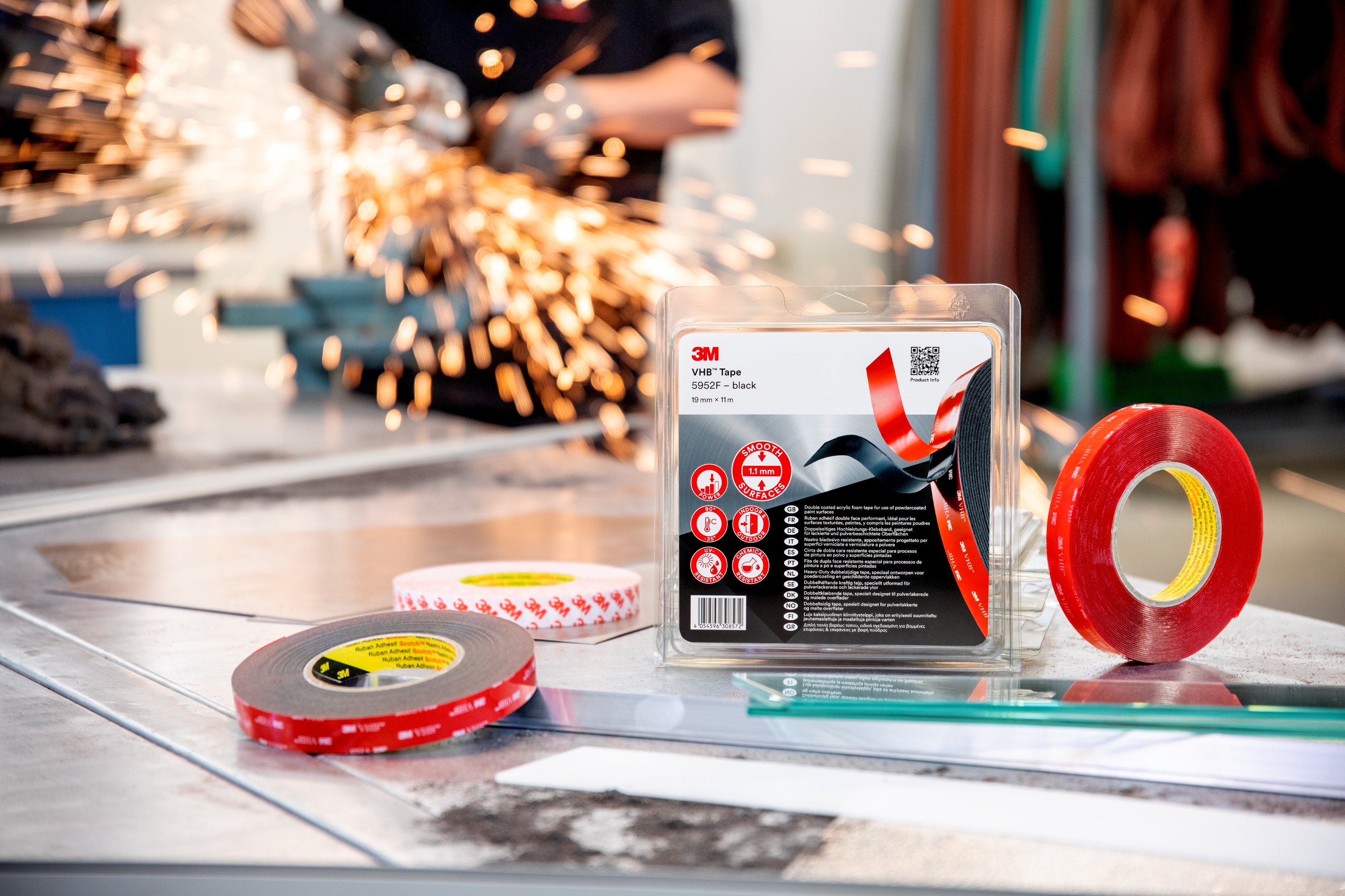 3M 4910F, VHB™ Clear Foam Tape, 19.0mm x 11.0m, 1.0mm Thick