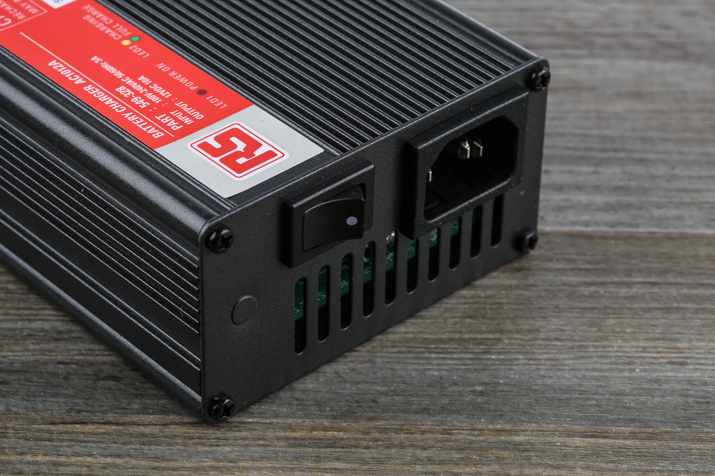 RS PRO Battery Charger For Lead Acid 1 Cell 12V 10A with EU plug