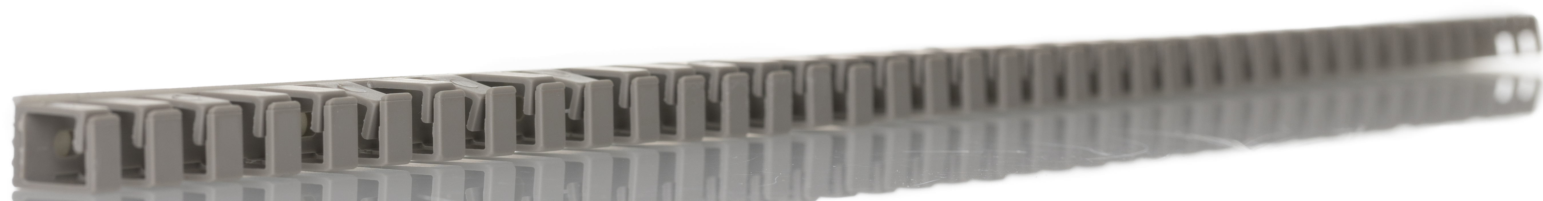 RS PRO Grey Slotted Flexible Panel Trunking - Flexible Slot, W9 mm x D11mm, L0.5m, Polypropylene