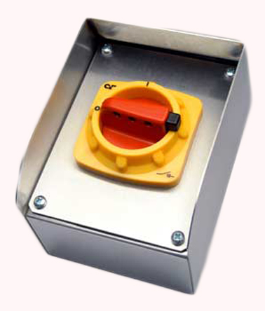 Craig & Derricott 3P+2EB Pole Isolator Switch - 25A Maximum Current, 11kW Power Rating, IP66